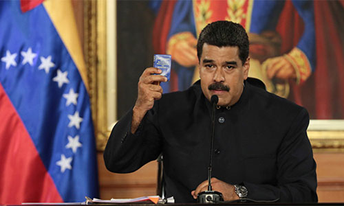 Maduro denuncia ofensiva mediática para intervenir Venezuela